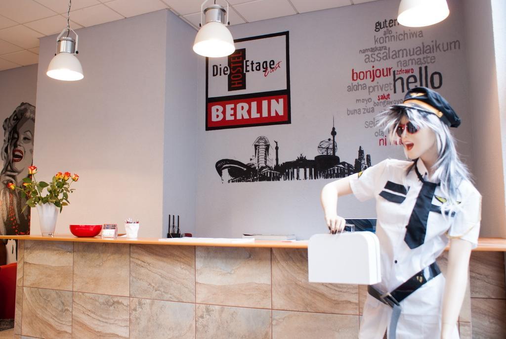 Hostel Die Etage East Berlín Exterior foto